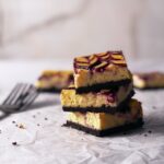 berry swirl cheesecake bars